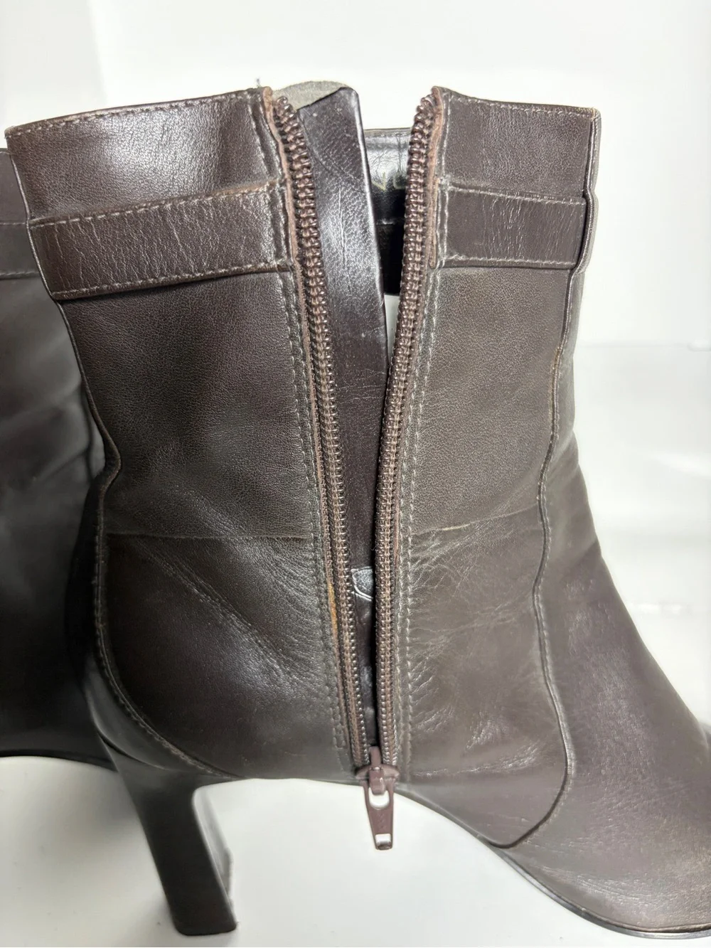 VTG Y2K Bandolino Clara Mid-Calf Square Toe Boot in Brown; Size 8